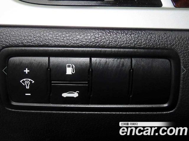 Hyundai Genesis 2014 — photo 14