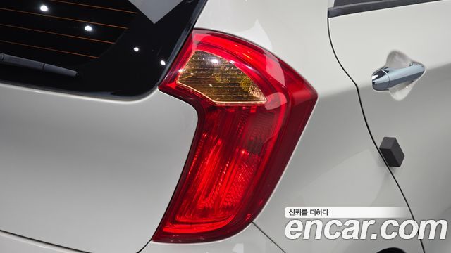 Kia morning 2013 — photo 9
