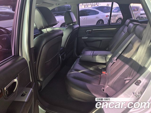 Hyundai Santafe 2012 — photo 11