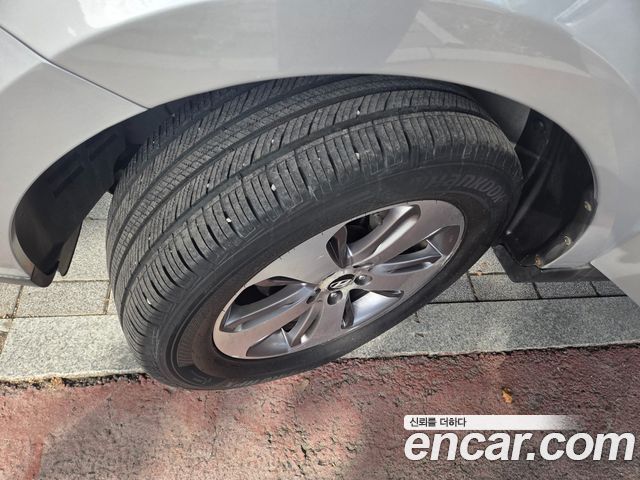 Hyundai Santafe 2012 — photo 17
