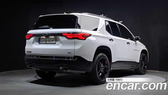 Chevrolet Korea Traverse 2023 — photo 2