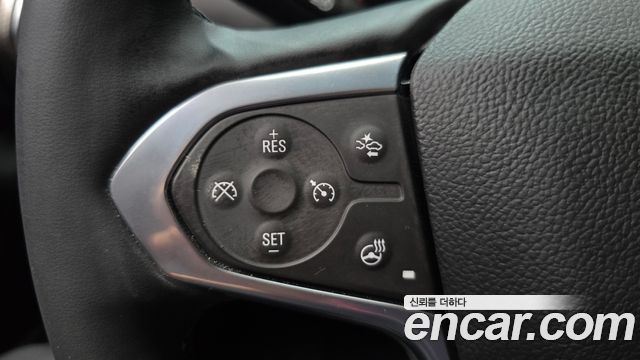 Chevrolet Korea Traverse 2023 — photo 23