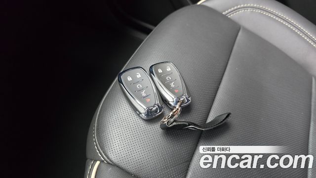 Chevrolet Korea Traverse 2023 — photo 29