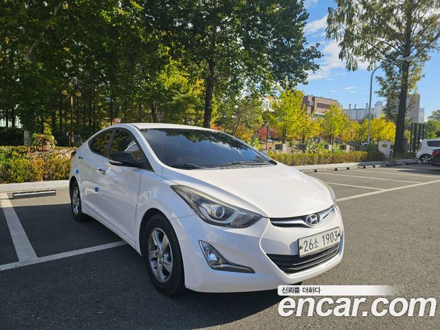 Hyundai AVANTE 2015 — photo 3