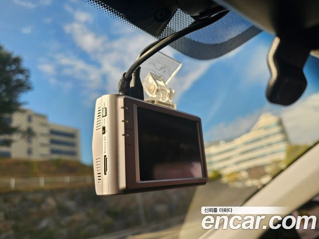 Hyundai AVANTE 2015 — photo 15