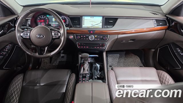 Kia K7 2017 — photo 10