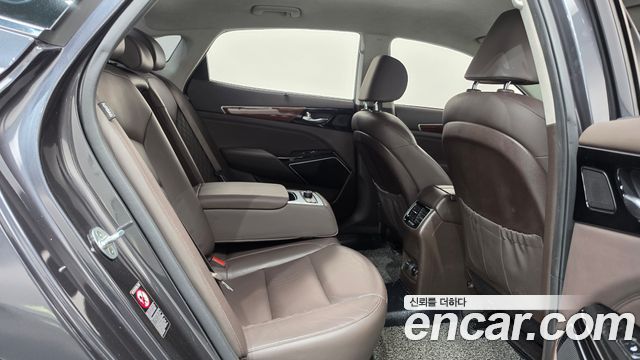 Kia K7 2017 — photo 17