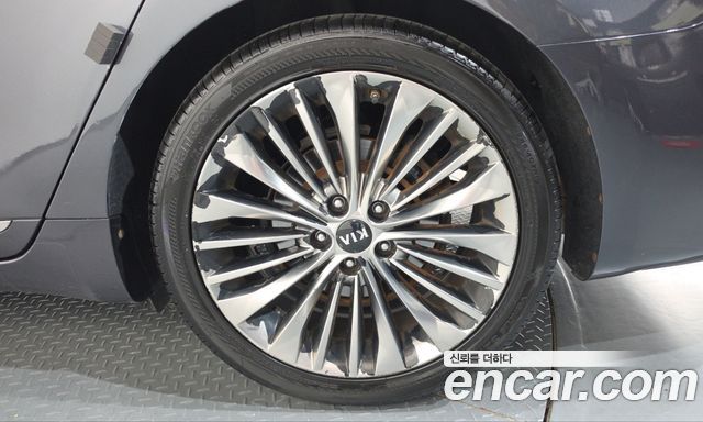 Kia K7 2017 — photo 7