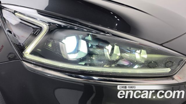 Kia K7 2017 — photo 8