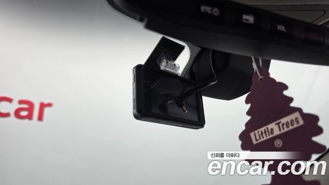 Kia K7 2017 — photo 28