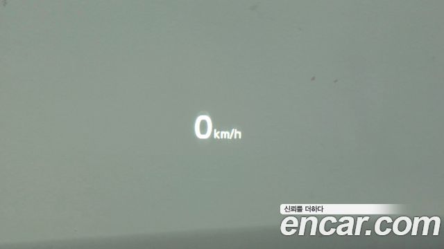 Kia K7 2017 — photo 31