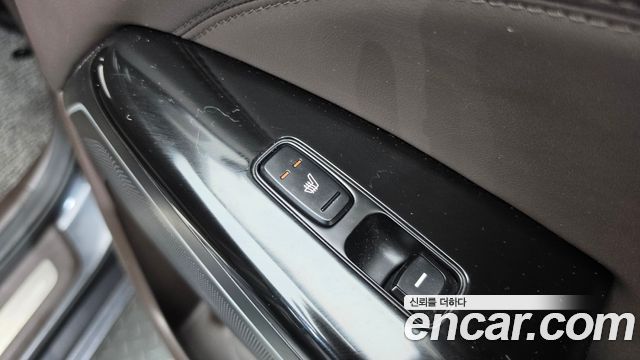 Kia K7 2017 — photo 34