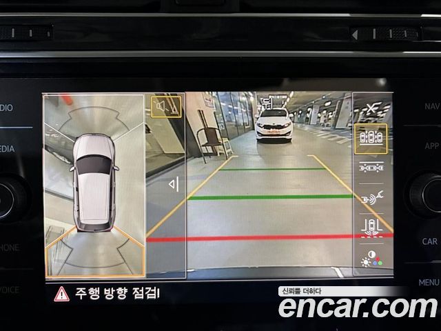 Volkswagen Tiguan 2020 — photo 16