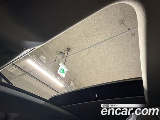 Volkswagen Tiguan 2020 — photo 17