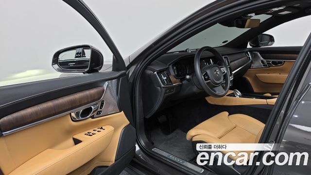 Volvo S90 2021 — photo 13