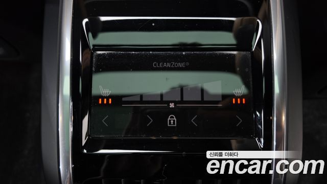 Volvo S90 2021 — photo 18