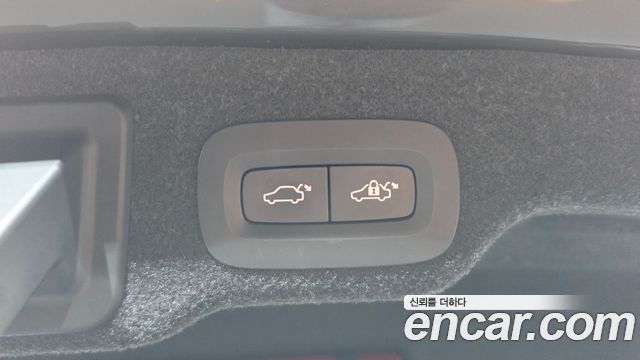 Volvo S90 2021 — photo 26