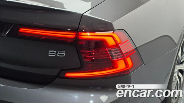 Volvo S90 2021 — photo 9