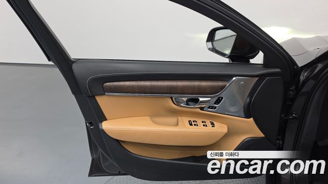 Volvo S90 2021 — photo 14