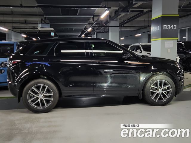 Land Rover Range Rover Evoque 2025 — photo 5