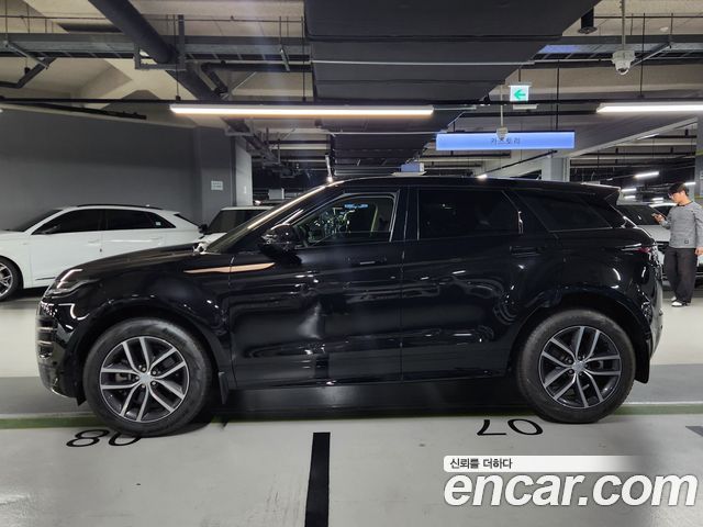 Land Rover Range Rover Evoque 2025 — photo 7