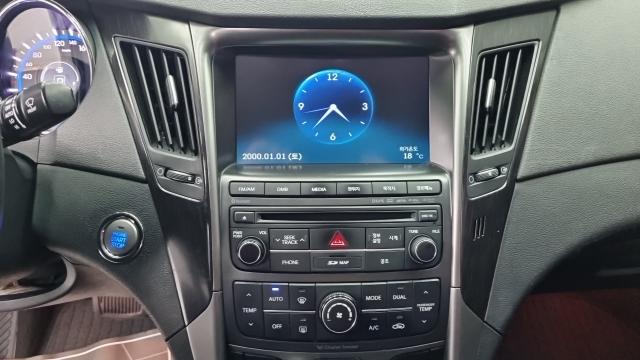 Hyundai Sonata 2014 — photo 15