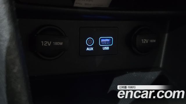 Hyundai Kona 2018 — photo 25
