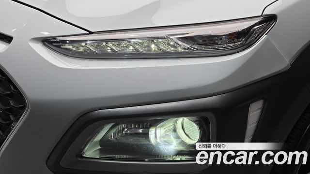 Hyundai Kona 2018 — photo 8