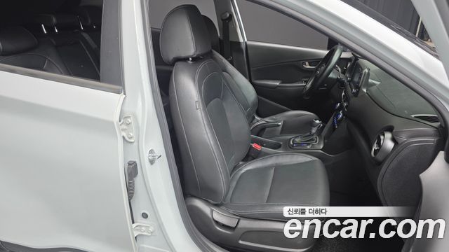 Hyundai Kona 2018 — photo 16