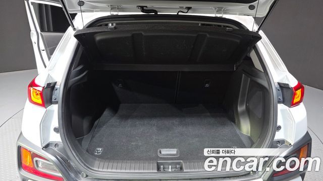 Hyundai Kona 2018 — photo 28