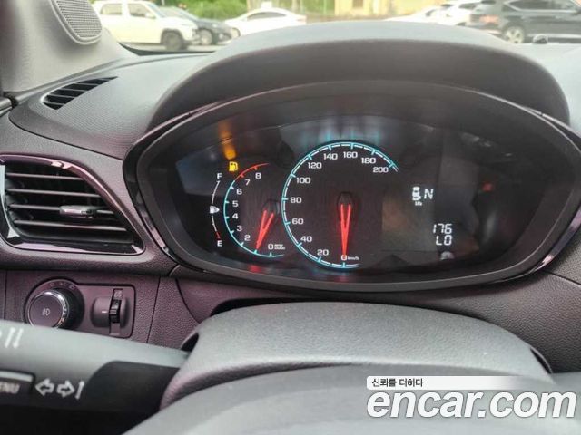 Chevrolet Korea Spark 2016 — photo 12
