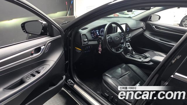 Hyundai Grandeur 2018 — photo 13