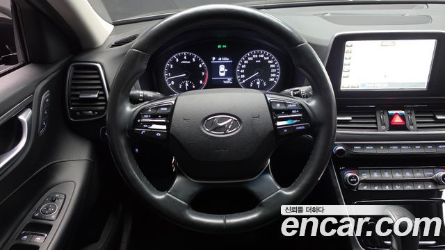 Hyundai Grandeur 2018 — photo 18