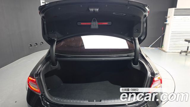 Hyundai Grandeur 2018 — photo 26