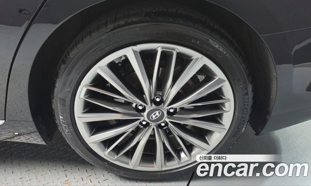 Hyundai Grandeur 2018 — photo 7