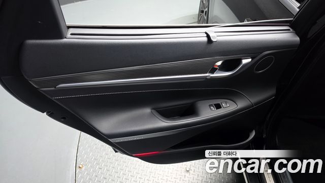 Hyundai Grandeur 2018 — photo 15