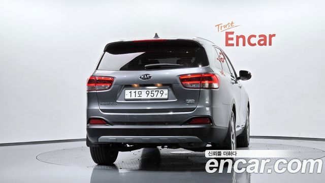 Kia Sorento 2015 — photo 4