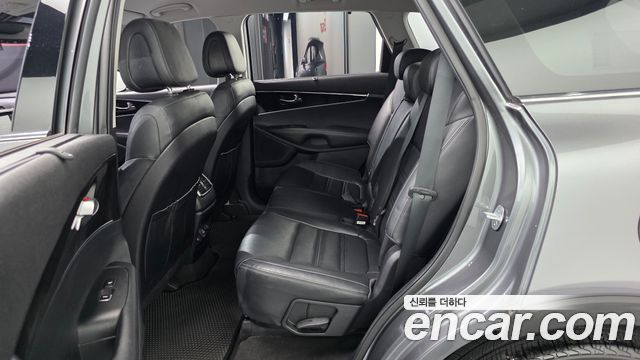 Kia Sorento 2015 — photo 12