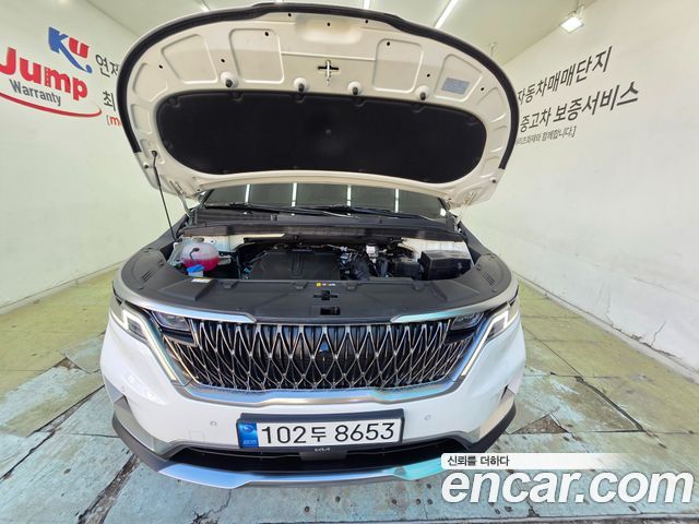 Kia Canival 2023 — photo 19