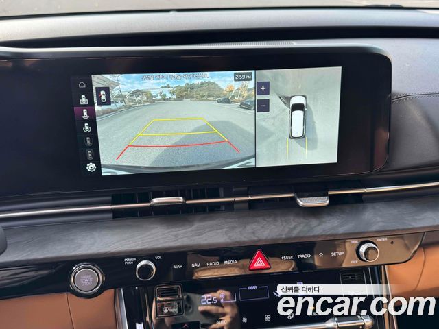 Kia Canival 2023 — photo 12