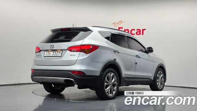 Hyundai Santafe 2014 — photo 2