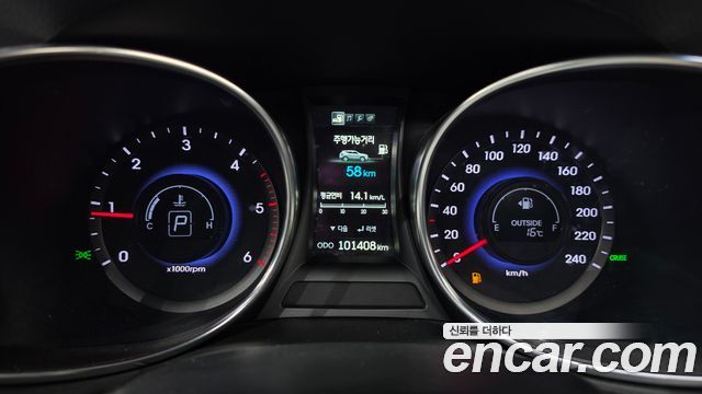 Hyundai Santafe 2014 — photo 11