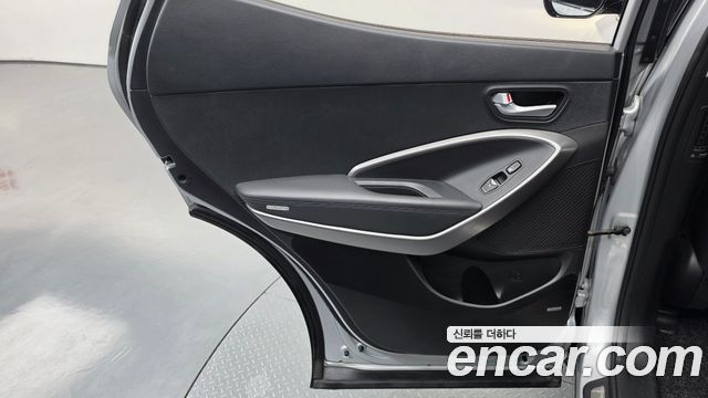 Hyundai Santafe 2014 — photo 15