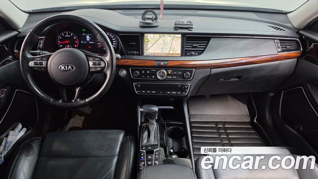 Kia K7 2016 — photo 10