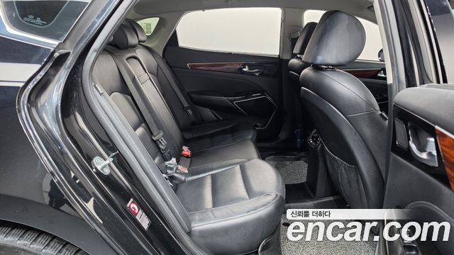 Kia K7 2016 — photo 17