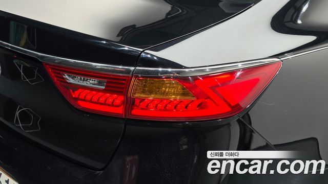 Kia K7 2016 — photo 9