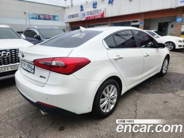 Kia K3 2015 — photo 6