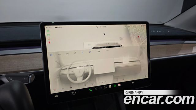 Tesla Model Y 2024 — photo 16
