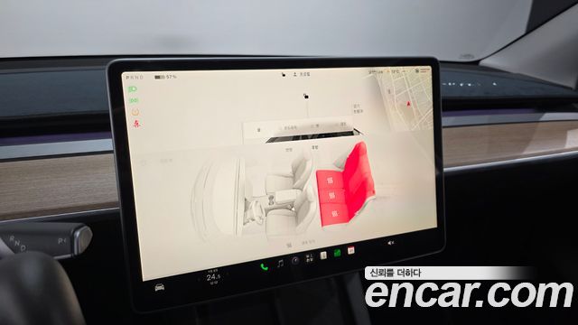 Tesla Model Y 2024 — photo 17