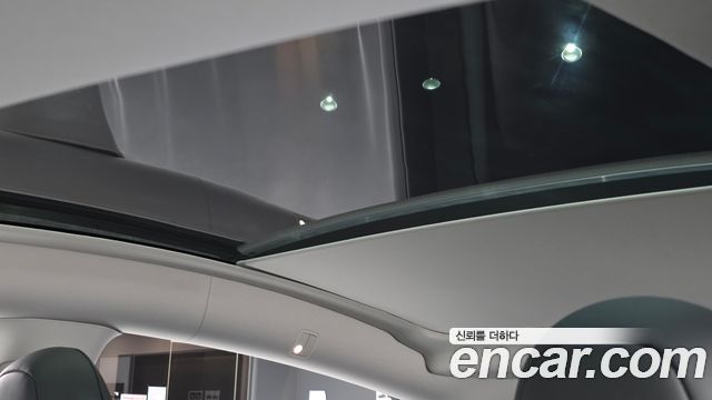 Tesla Model Y 2024 — photo 19